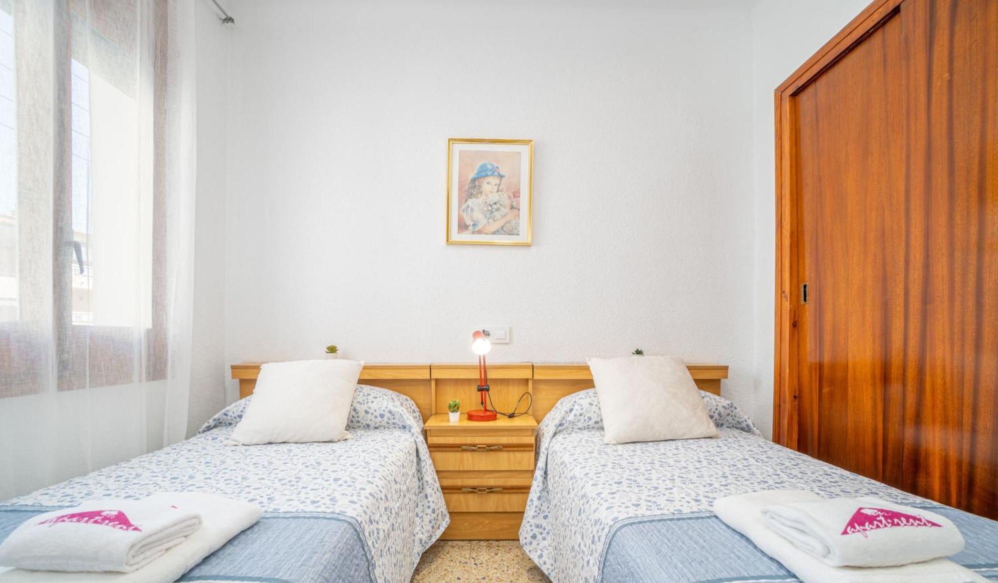 Basic Comfort Poeta Marquina 1º 2025 Apartamento *